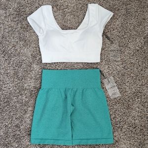 NVGTN White Serene Sports Crop & Turquoise Pro Shorts Small